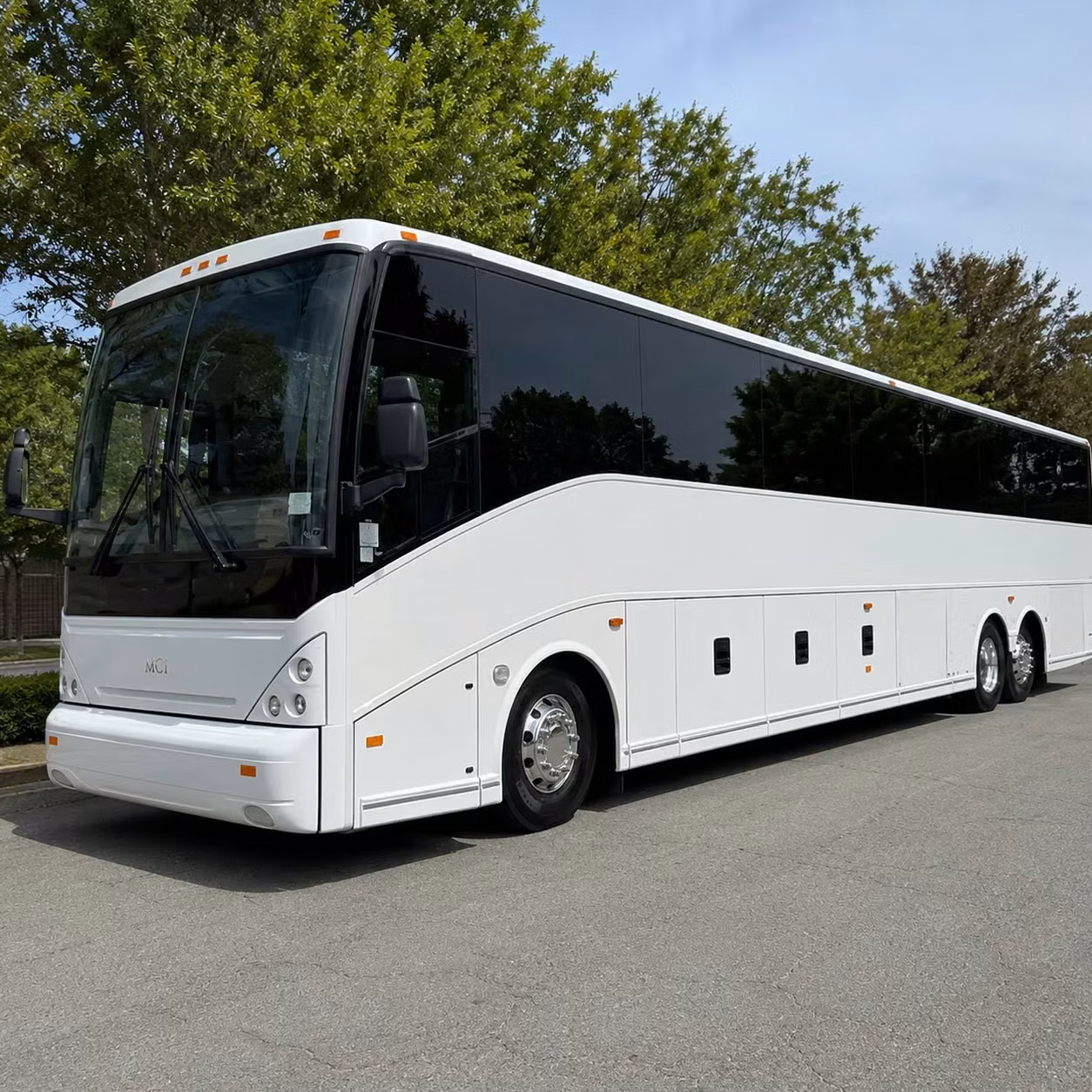 oakland airport shuttles for groups departing the peninsula