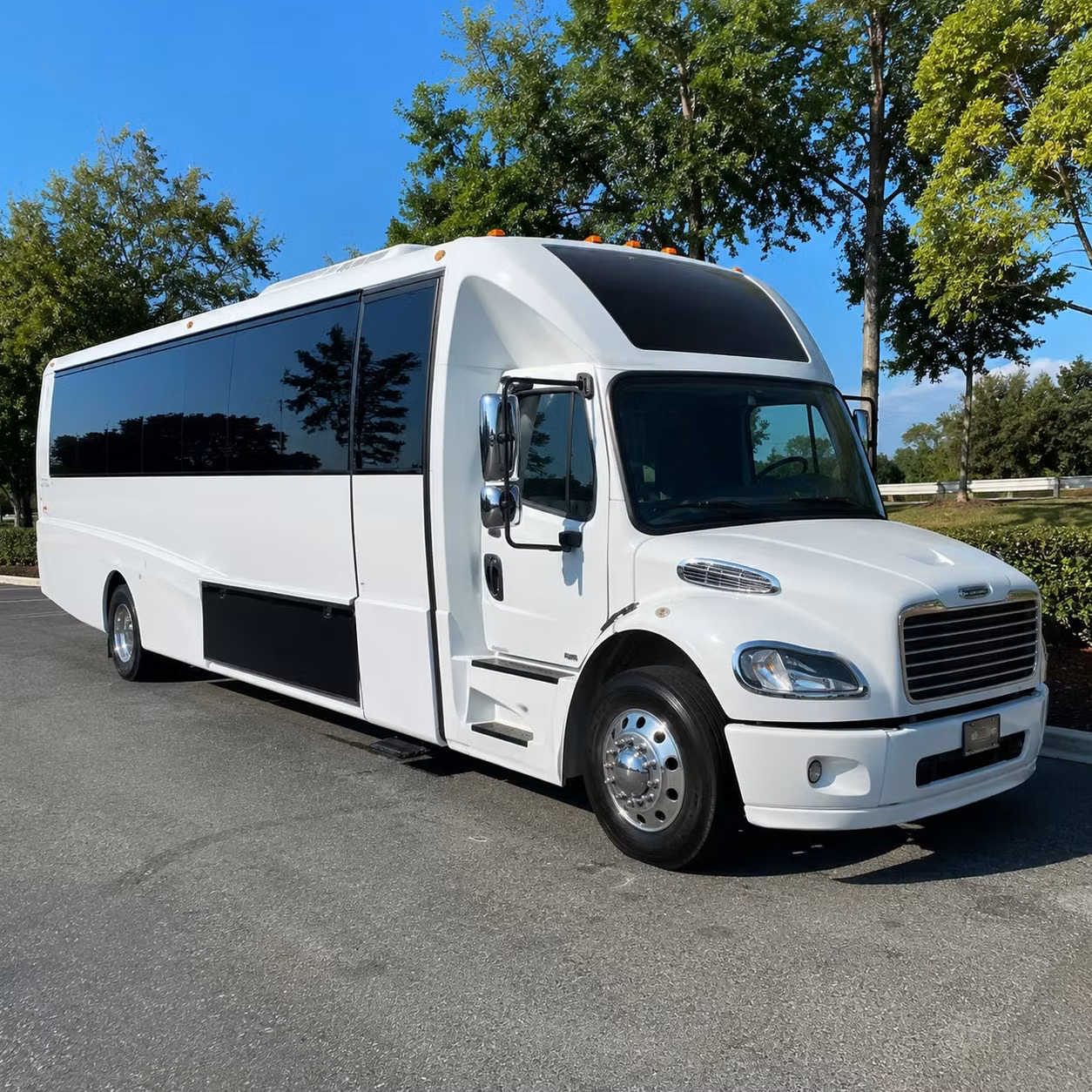 party buses and minibuses for san mateo high school prom nights