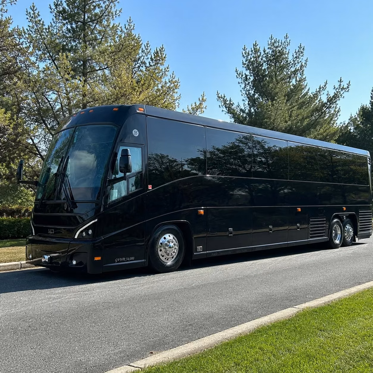 you can find and book employee transportation in san mateo and any nearby city