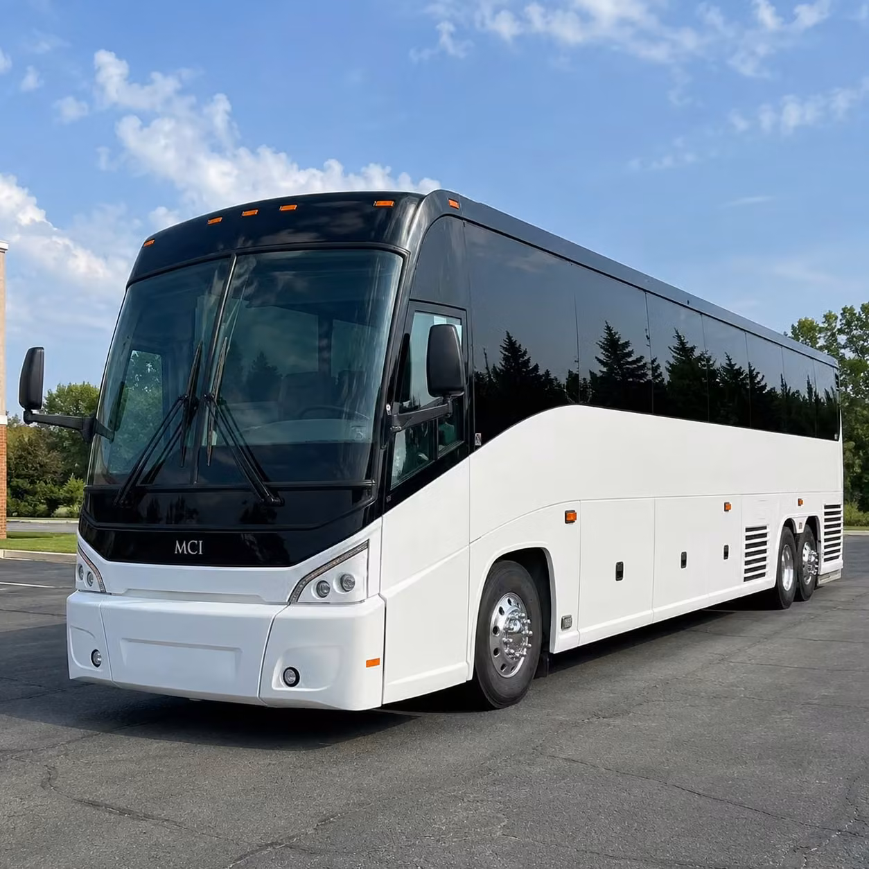 you can find and book long distance transportation in san mateo and any nearby city